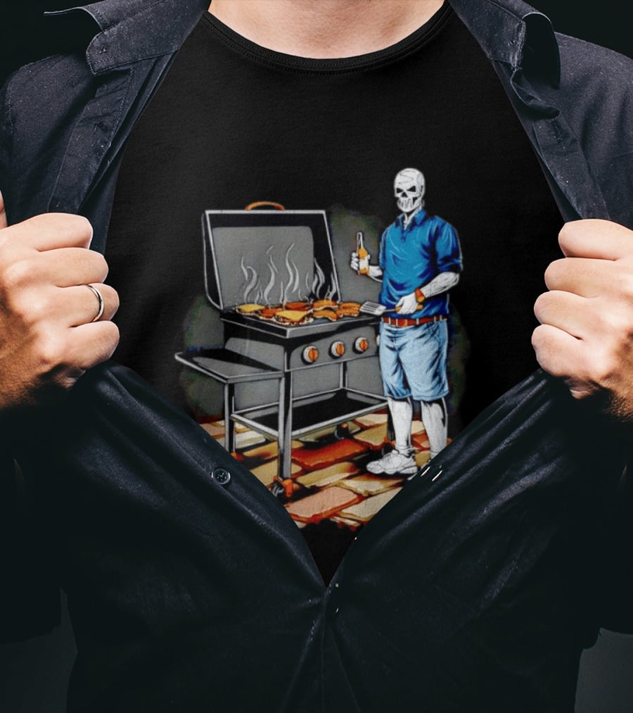 Skeleton Grilling BBQ With Beer And Burgers T-Shirt