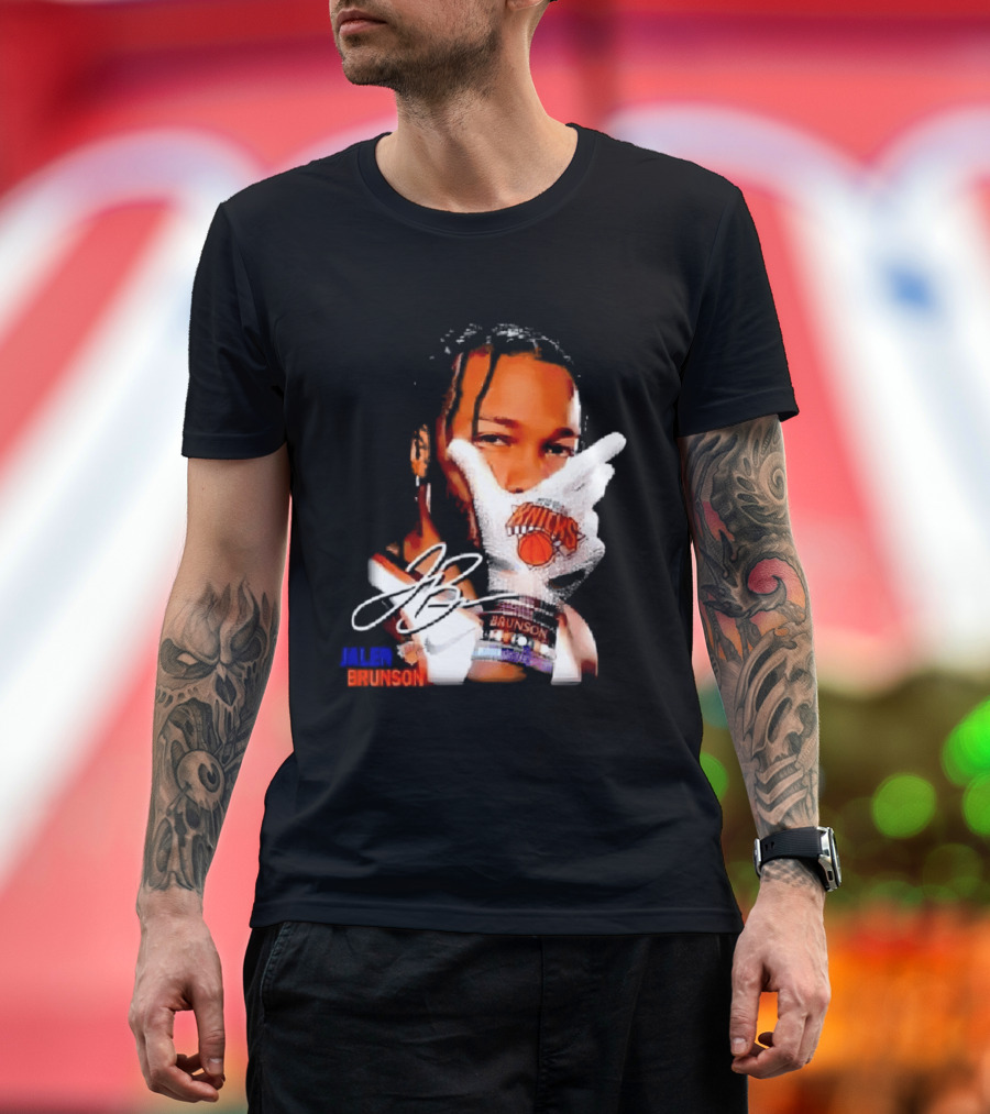 Jalen Brunson Knicks Gesture With Glove And JB Signature T-Shirt
