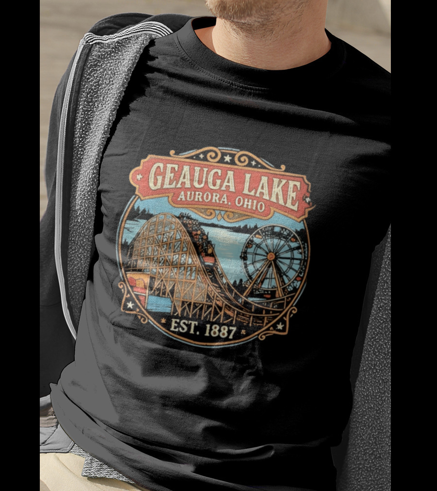 Geauga Lake Aurora Ohio Est 1887 Roller Ferris Wheel Amusement Park T-Shirt