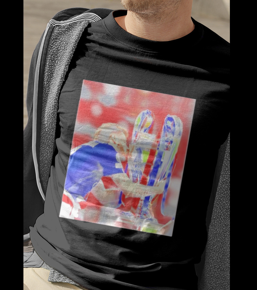 Khvicha Kvaratskhelia PSG UEFA Champions League Trophy Celebration T-Shirt