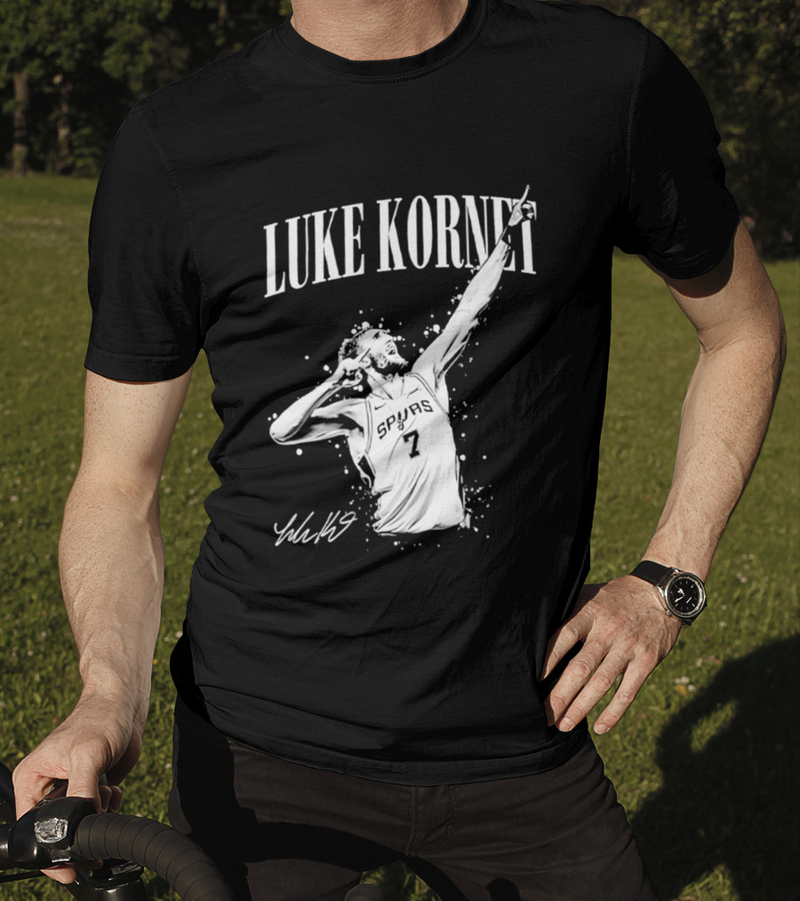 Luke Kornet San Antonio Basketball Number 7 Signature T-Shirt