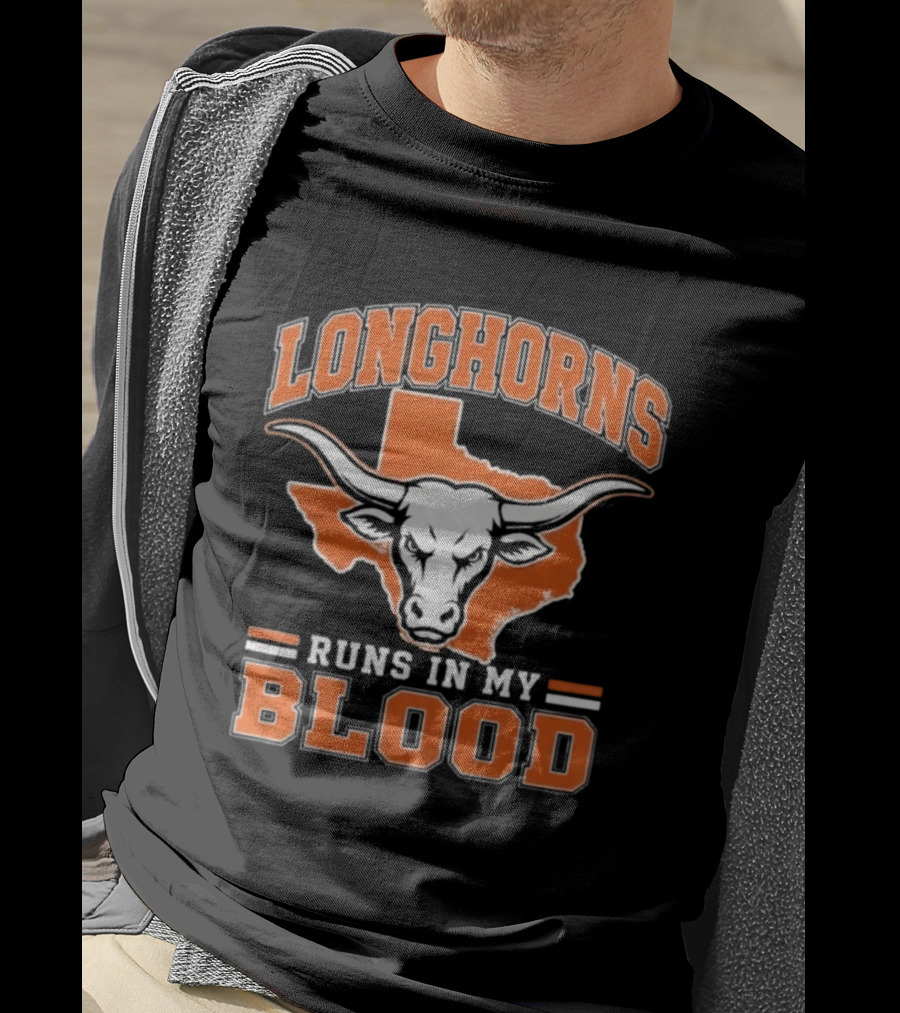 Texas Longhorns Runs In My Blood Longhorn Bull NCAA University Of Texas T-Shirt