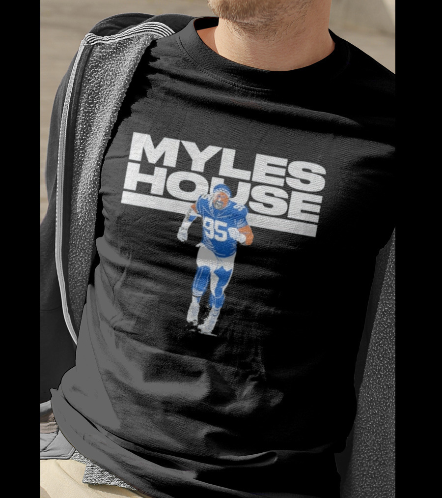 Cleveland Browns Myles House 95 Myles Garrett NFLPA T-Shirt