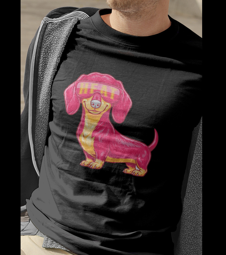 HEAT Sunglasses Dachshund Cartoon T-Shirt