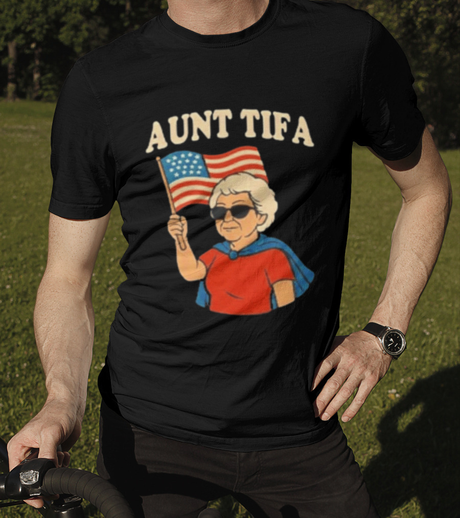 Aunt Tifa USA Flag And Cool Grandma In Sunglasses T-Shirt