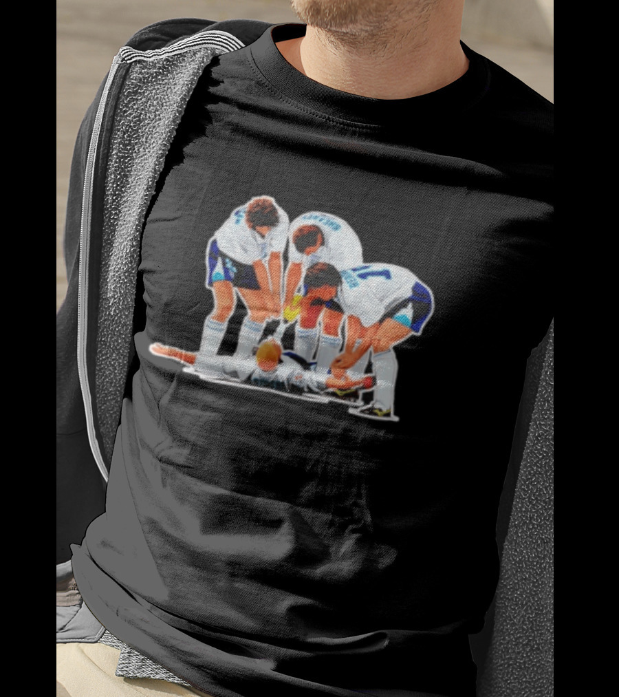 England Euro '96 Football Players Celebration Iconic Moment T-Shirt