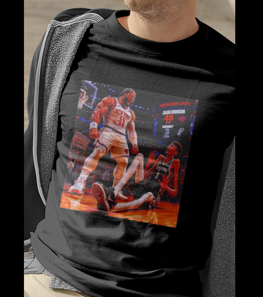 NBA Showdown Jalen Brunson 45 Points Victor Wembanyama 3 Points New York Spurs Matchup Madison Square Garden T-Shirt