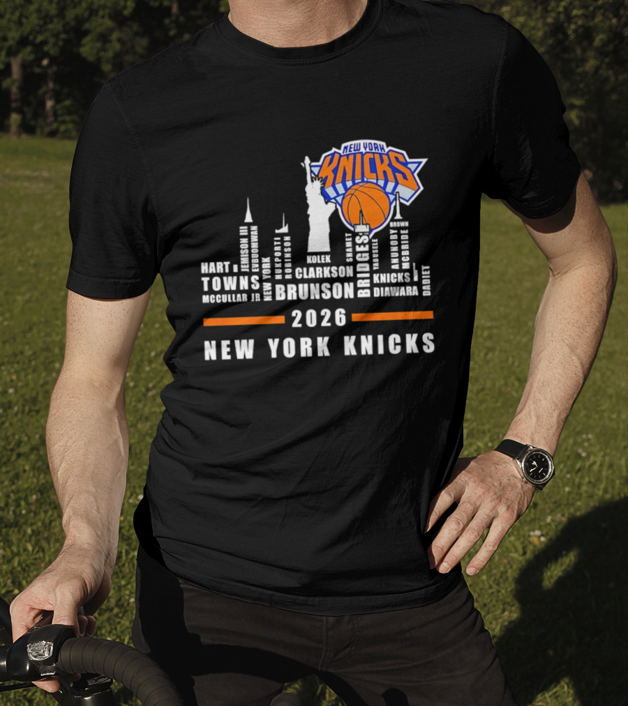 New York Knicks 2026 Team Roster Skyline Statue Of Liberty T-Shirt