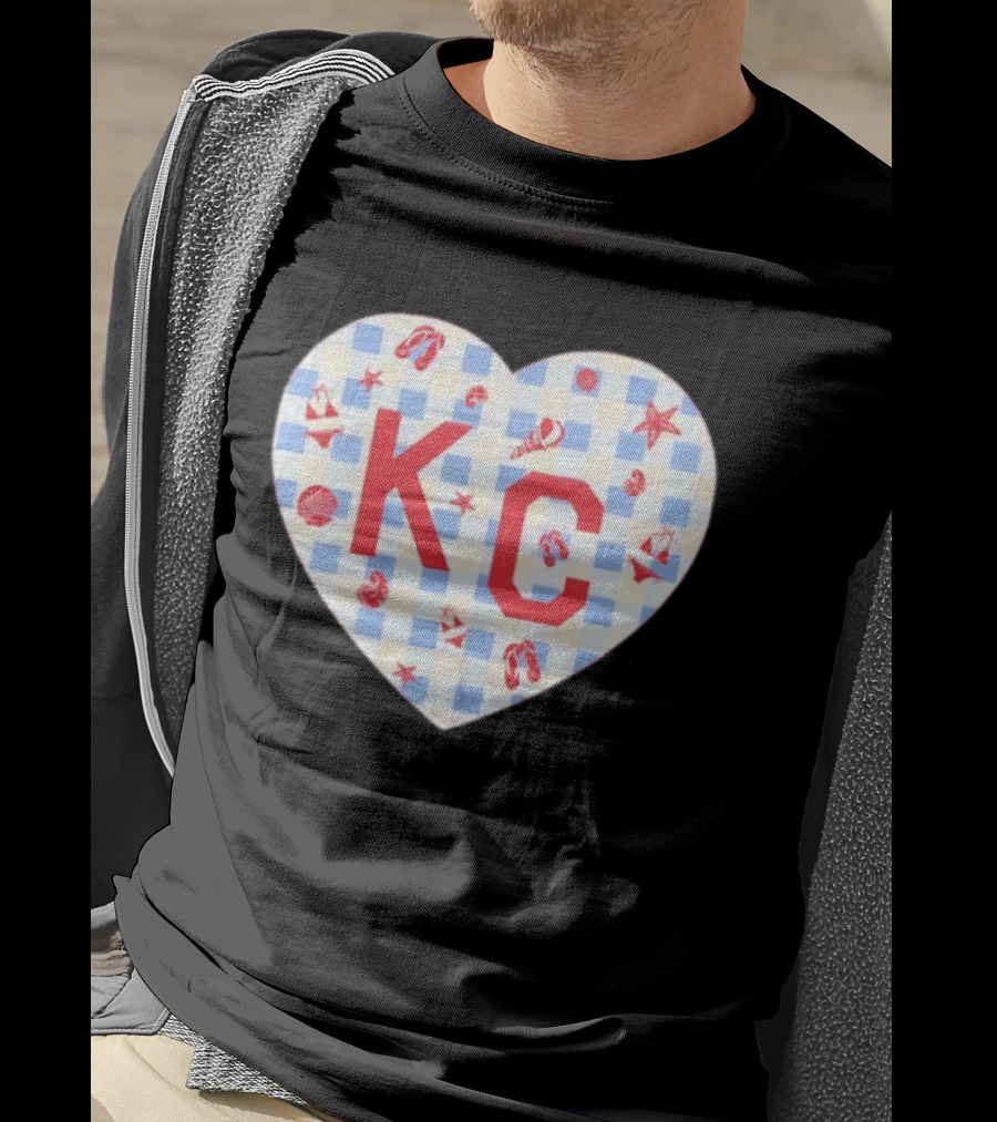 KC Heart Summertime Oatmeal Checkered Seashells And Starfish T-Shirt