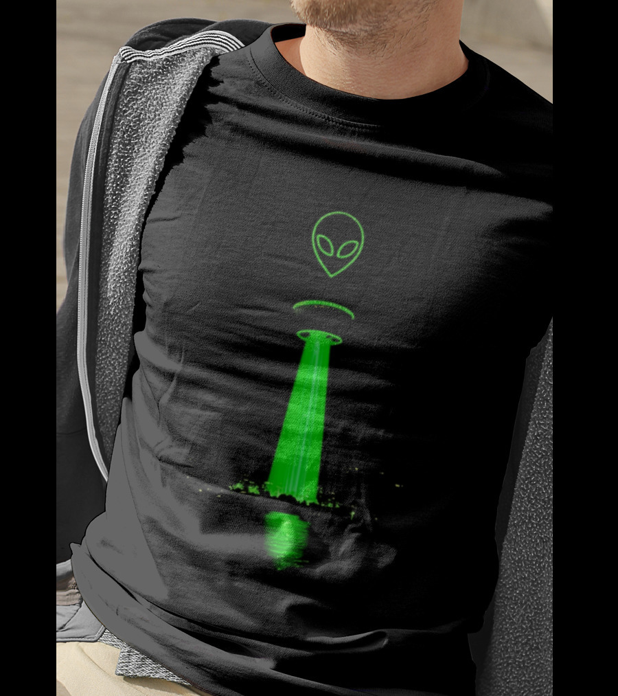 Victor Wamby Alien Spaceship Calgary Tower Abduction UFO Green Glow T-Shirt