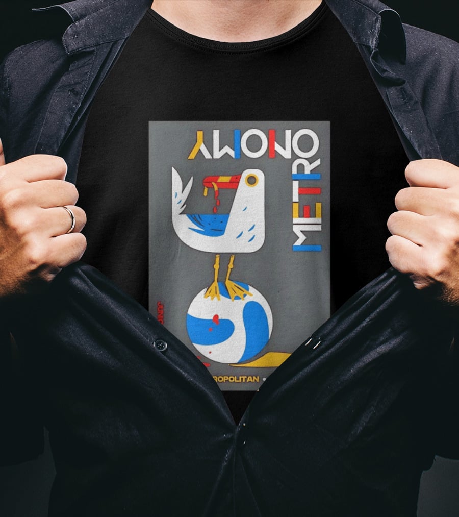 Teatro Metropolitan CDMX Junio 4 5 2026 Metronomy Event Bird T-Shirt