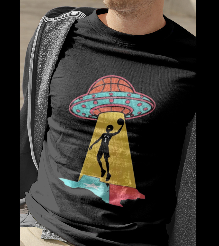 Victor Wembanyama San Antonio Spurs UFO Abduction Texas Flag Basketball T-Shirt
