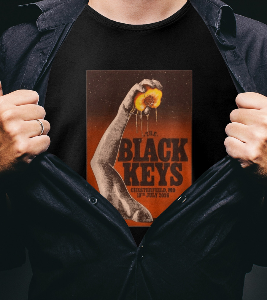 The Black Keys Chesterfield MO 19th July 2026 Hand Peach T-Shirt