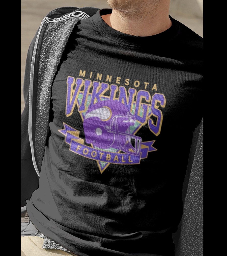 Minnesota Vikings Helmet Football T-Shirt