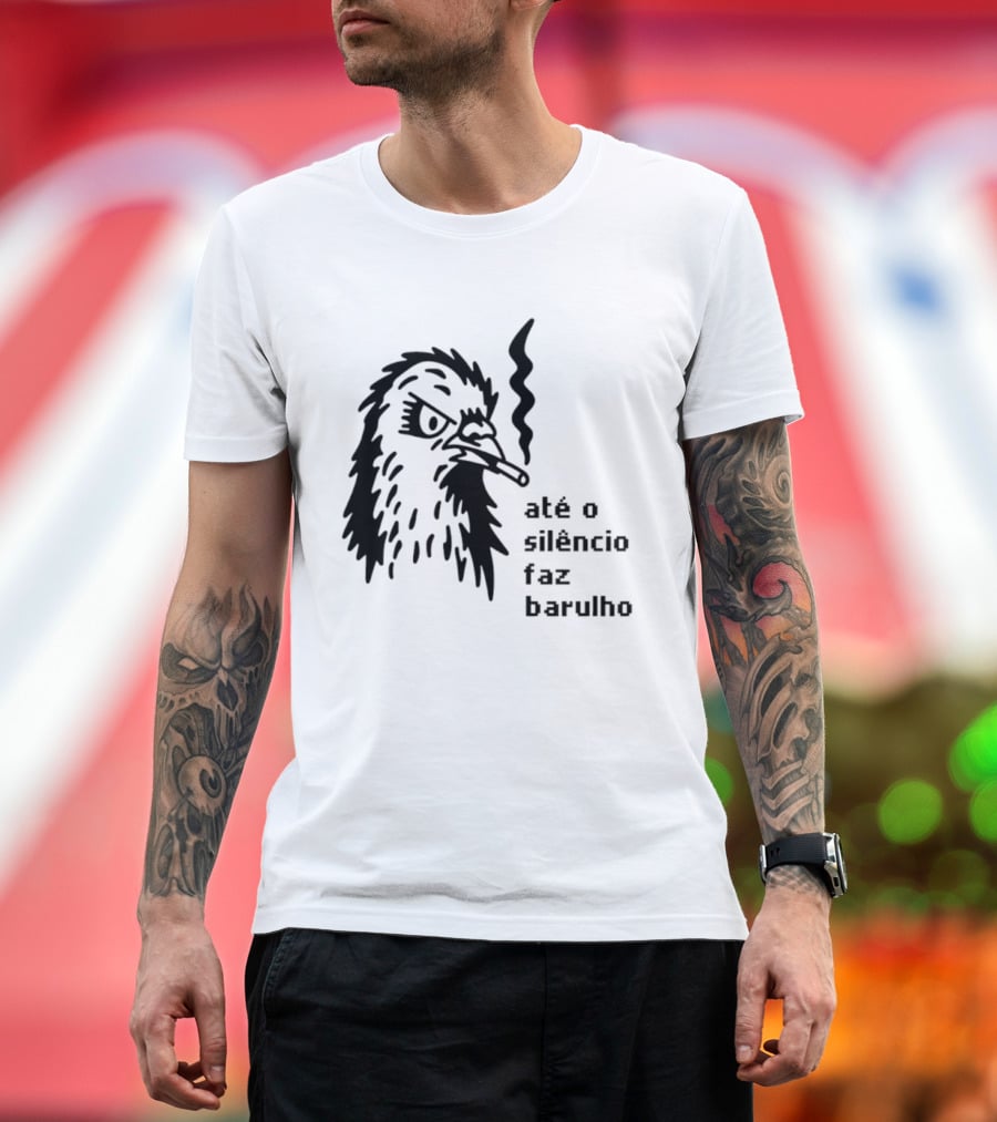 Eagle Smoking Até O Silêncio Faz Barulho T-Shirt