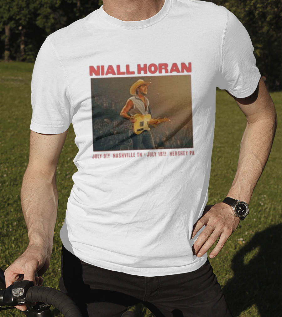 Niall Horan Live Performance Cowboy Hat Guitar Dallas Texas Event T-Shirt