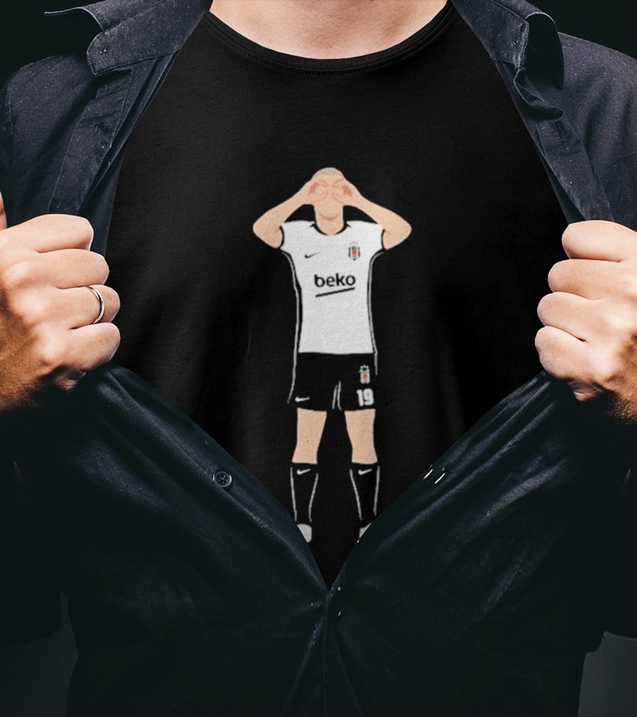 Besiktas Beko Leandro Trossard 19 Football Celebration T-Shirt