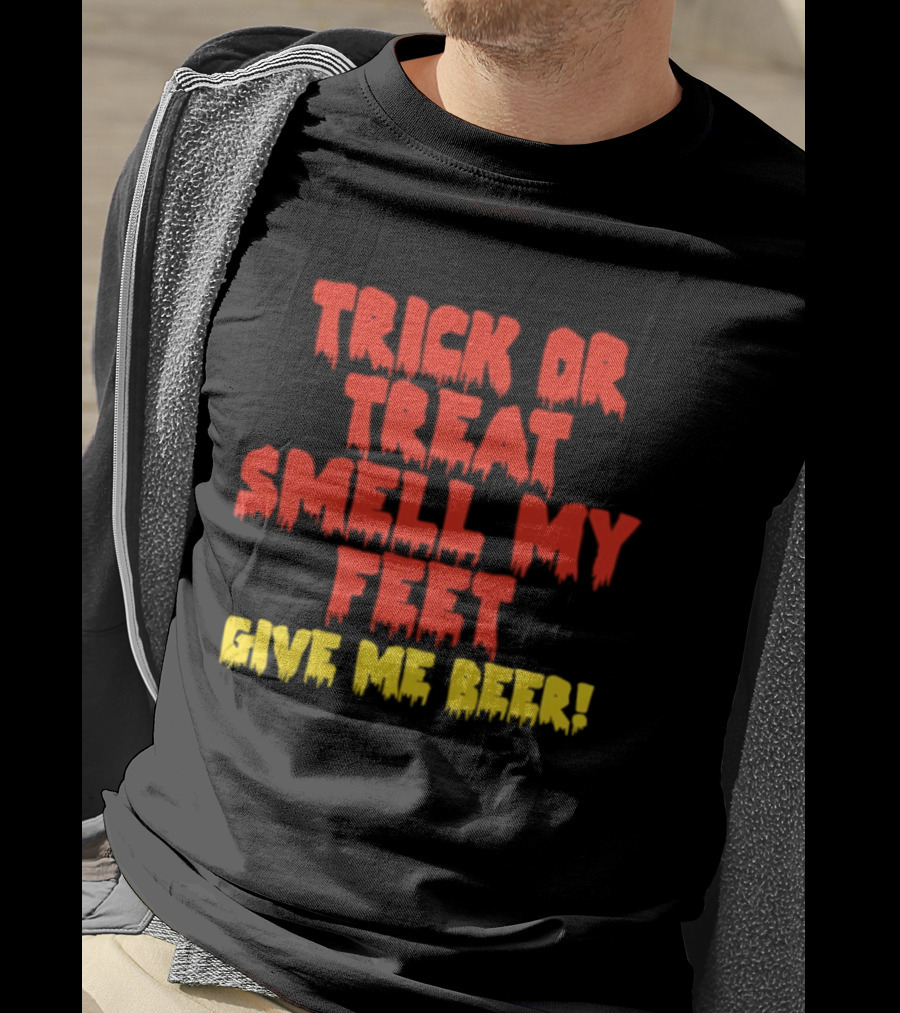 Trick Or Treat Smell My Feet Give Me Beer Dimebag Darrell Halloween Fun T-Shirt
