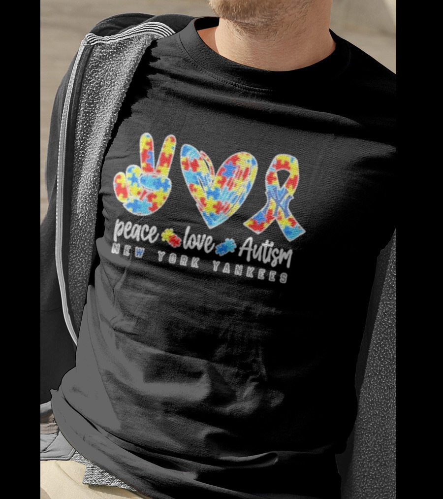 New York Yankees Peace Love Autism Puzzle Ribbon T-Shirt