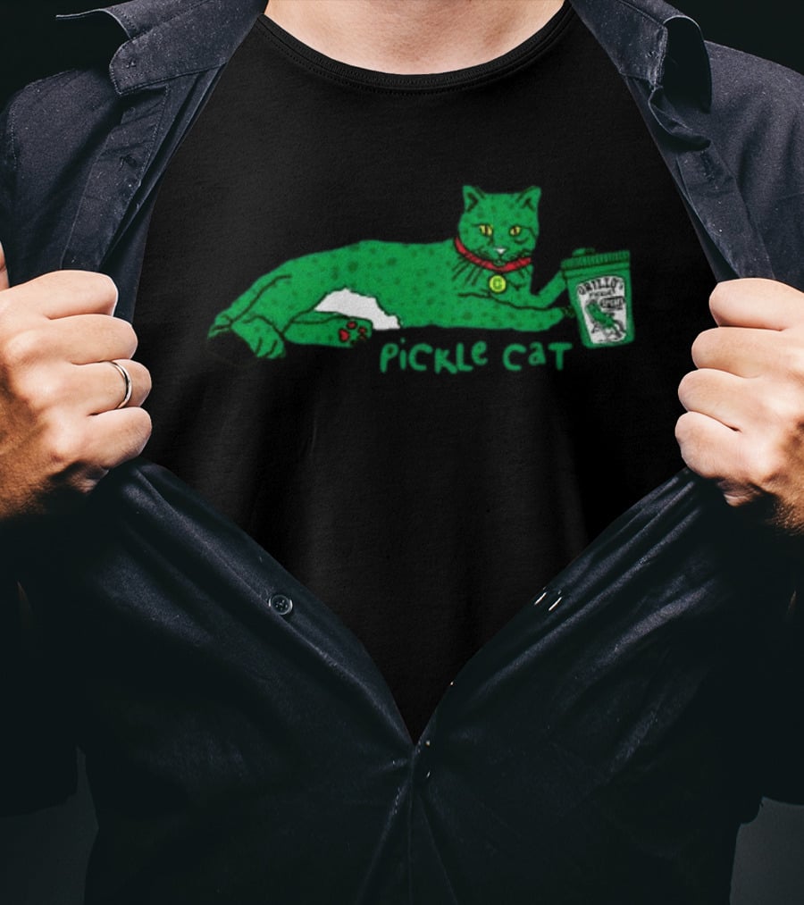 Grillos Pickle Cat With Grillos Pickles Jar T-Shirt