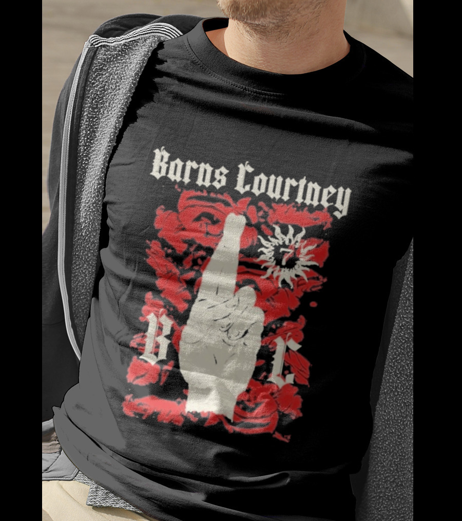 Barns Courtney Icon Roses Crossed Fingers V I C T-Shirt
