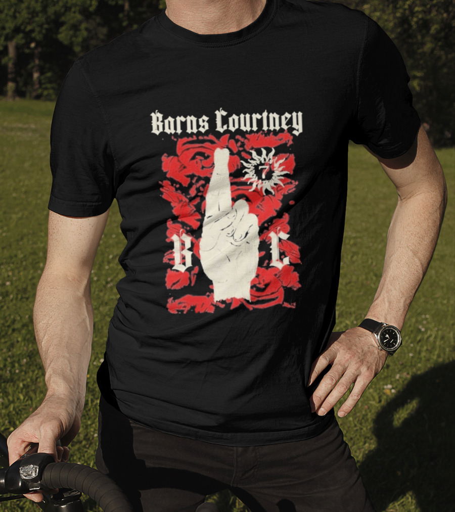 Barns Courtney Icon Roses Crossed Fingers V I C T-Shirt