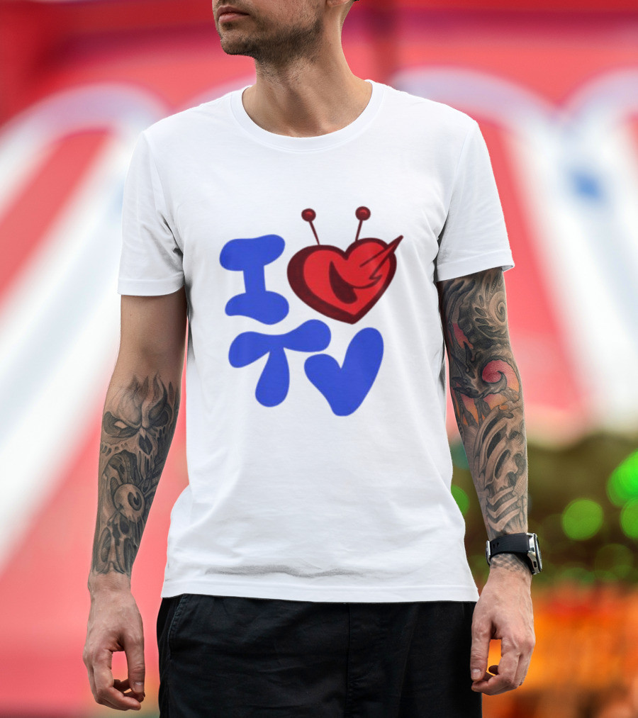 I Love TV Blue Red Heart Antenna T-Shirt