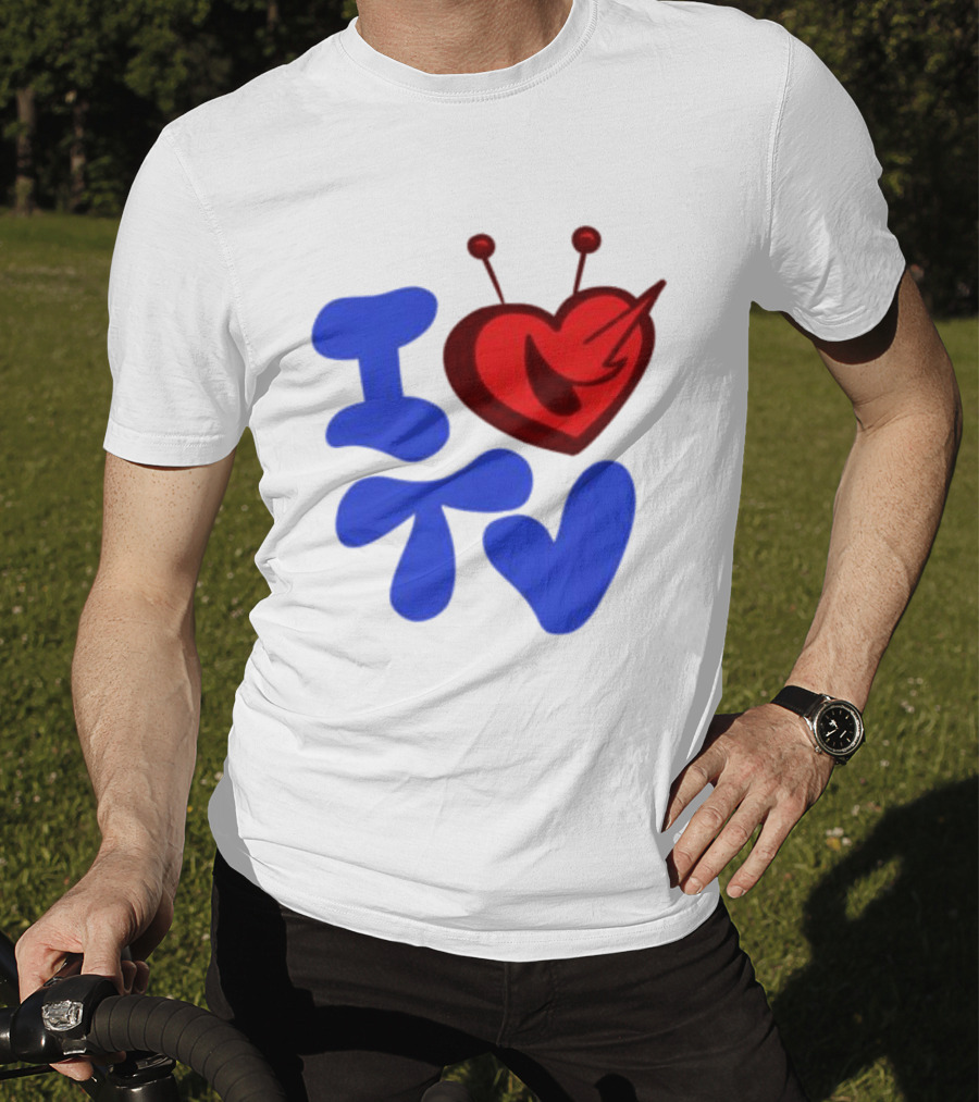 I Love TV Blue Red Heart Antenna T-Shirt