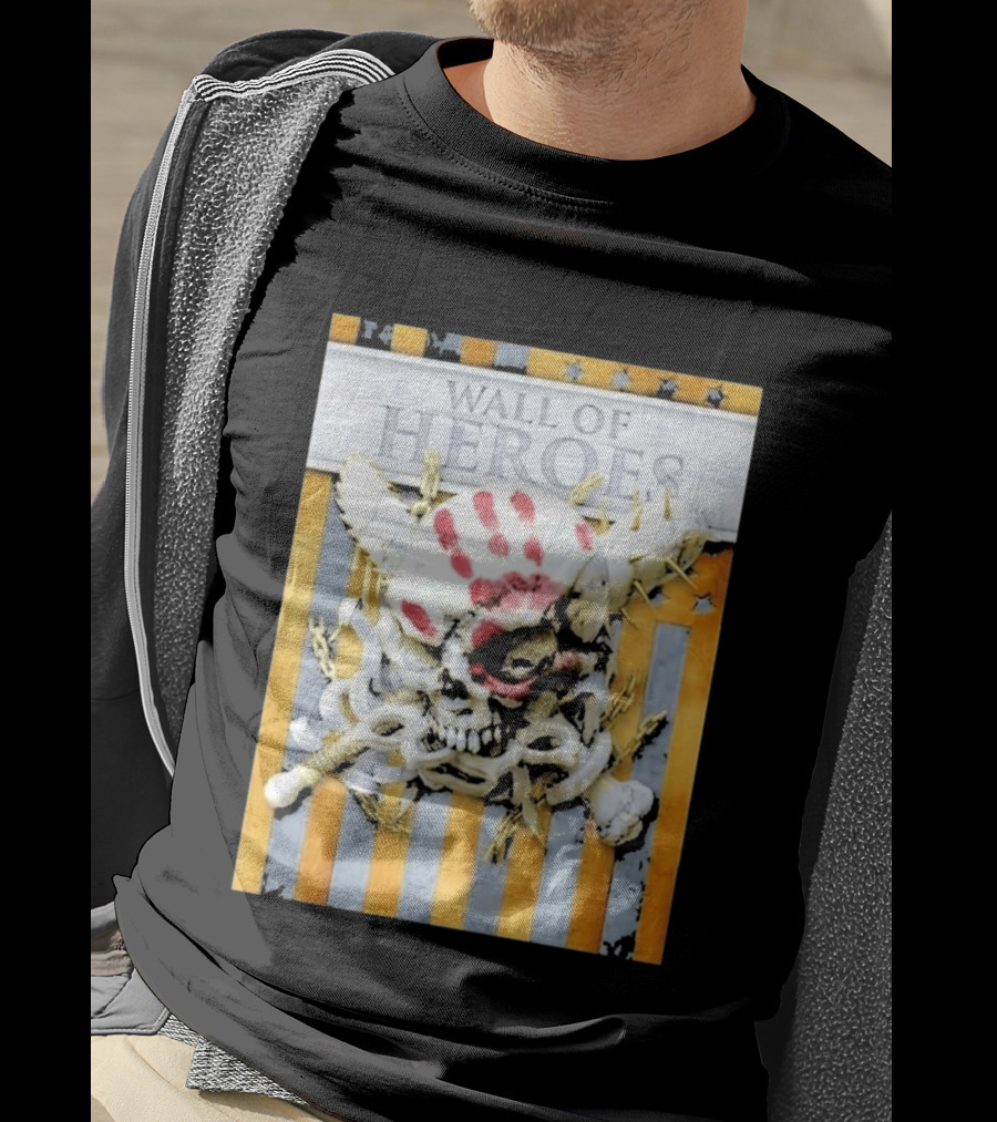 Five Finger Death Punch Wall Of Heroes Skull Chains Barbed Wire American Flag T-Shirt