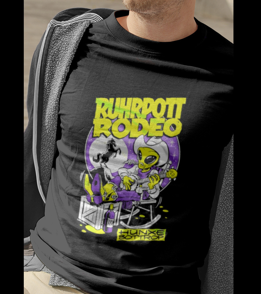 Ruhrpott Rodeo Hunxe Bottrop Extraterrestrial Banjo Player T-Shirt