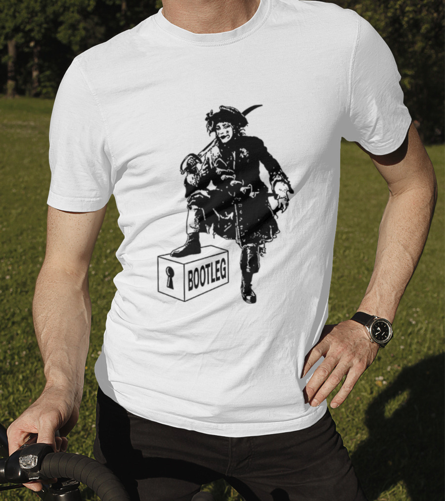 Bootleg The Garden Ghosts Spirits Shades Spectres Apparitions Pirate 2 Sided T-Shirt