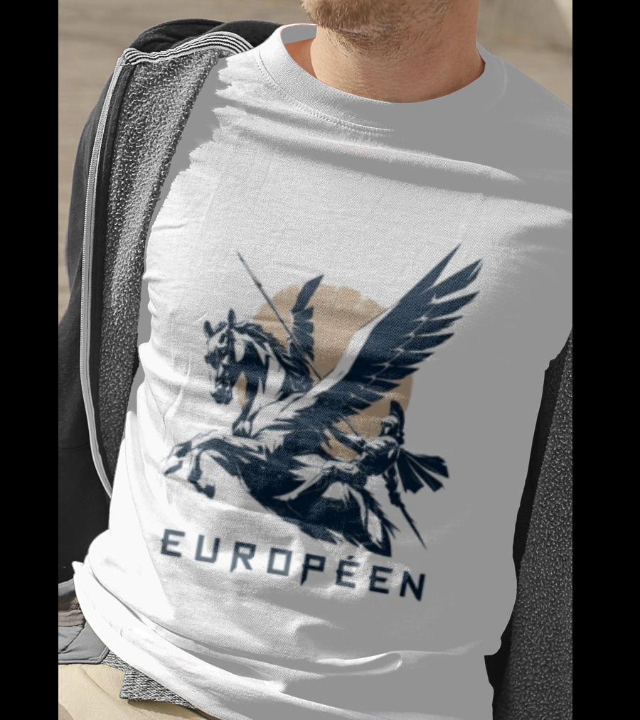 Européen Spartan Warrior Riding Pegasus Greek Mythology T-Shirt