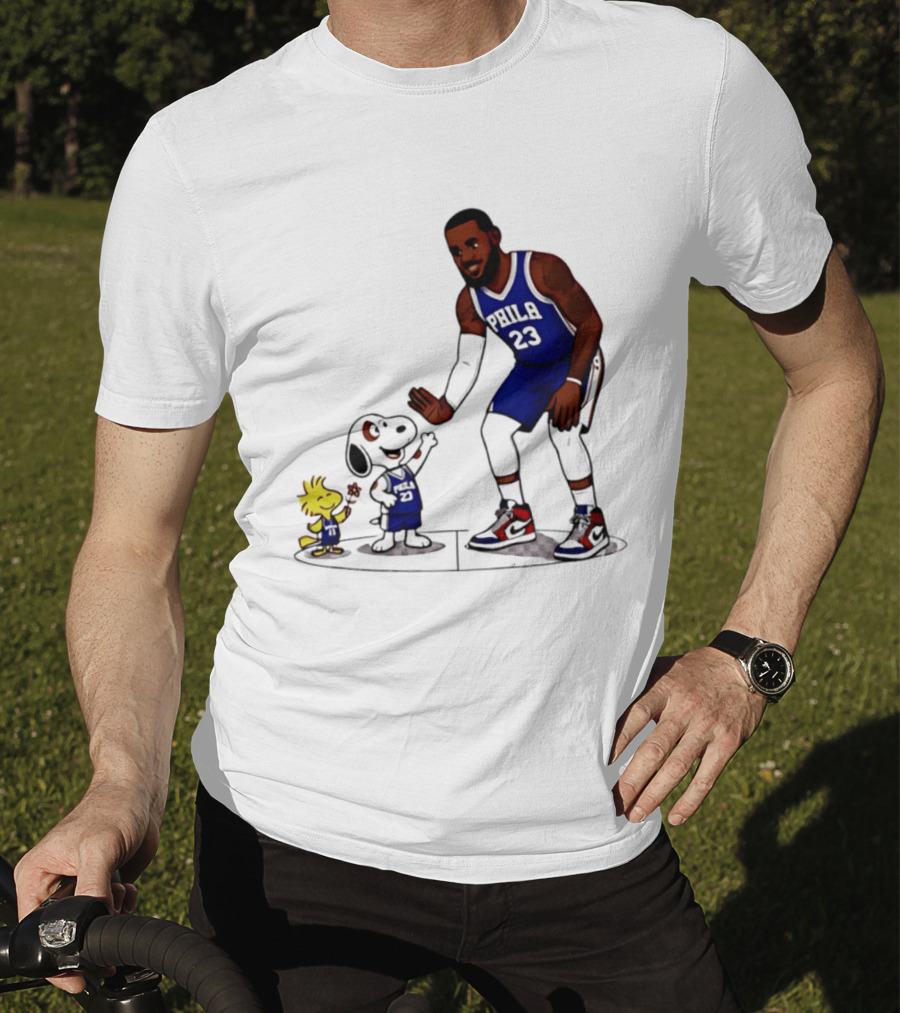 Snoopy Woodstock High Five LeBron James 23 Philadelphia 76ers Collaboration T-Shirt