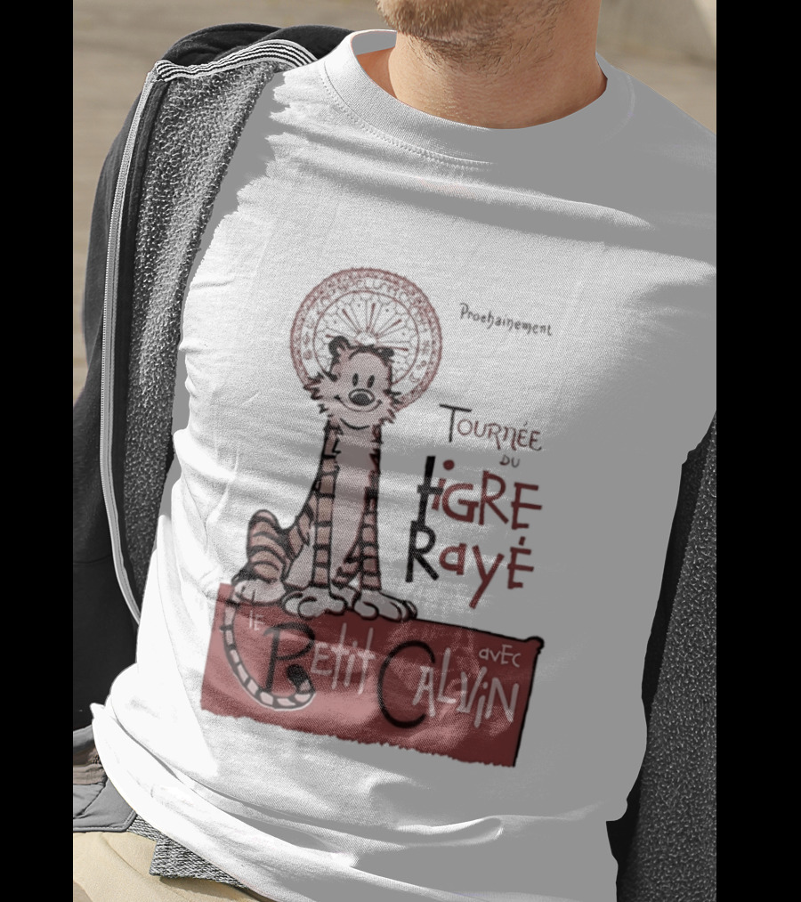 Tournée Du Tigre Raye Le Petit Calvin Avec Hobbes T-Shirt