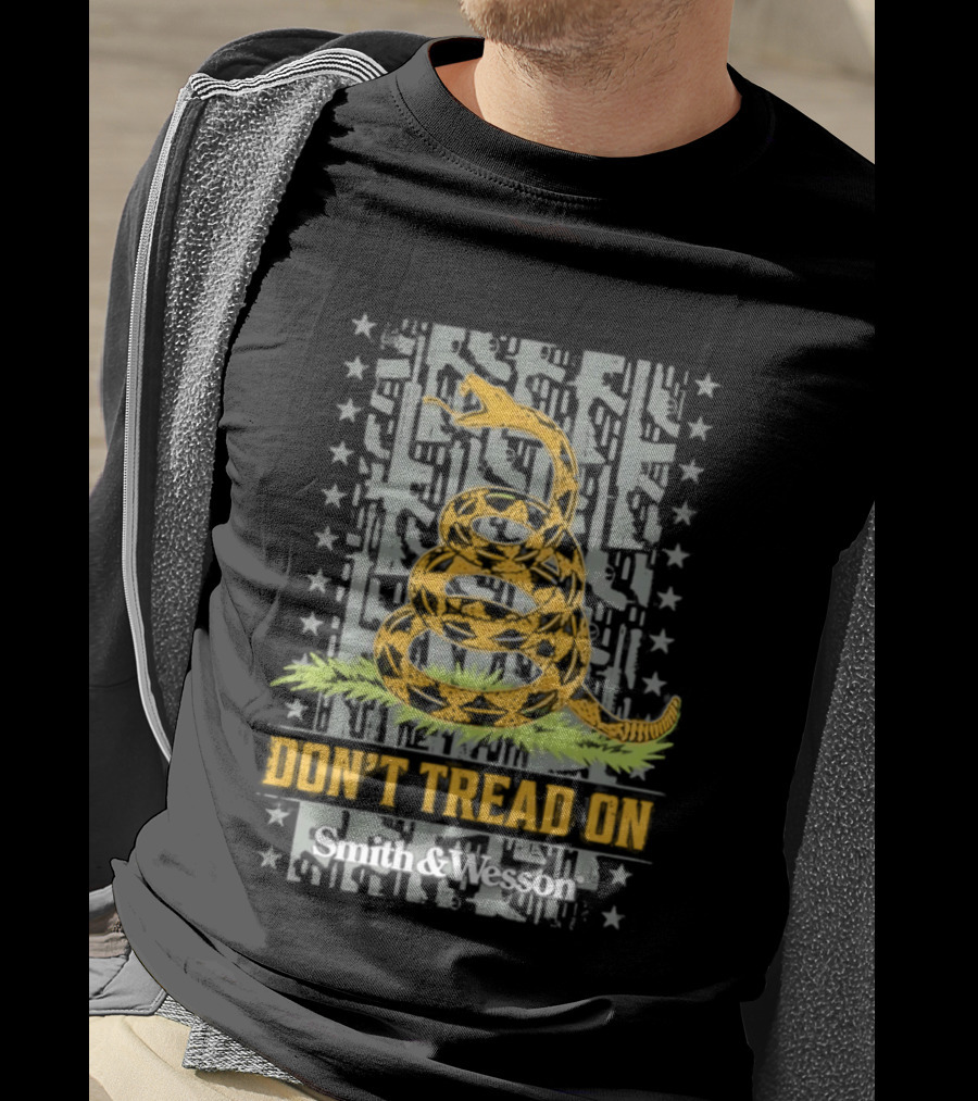 Don't Tread On Me Smith And Wesson Gadsden Flag Coiled Snake T-Shirt