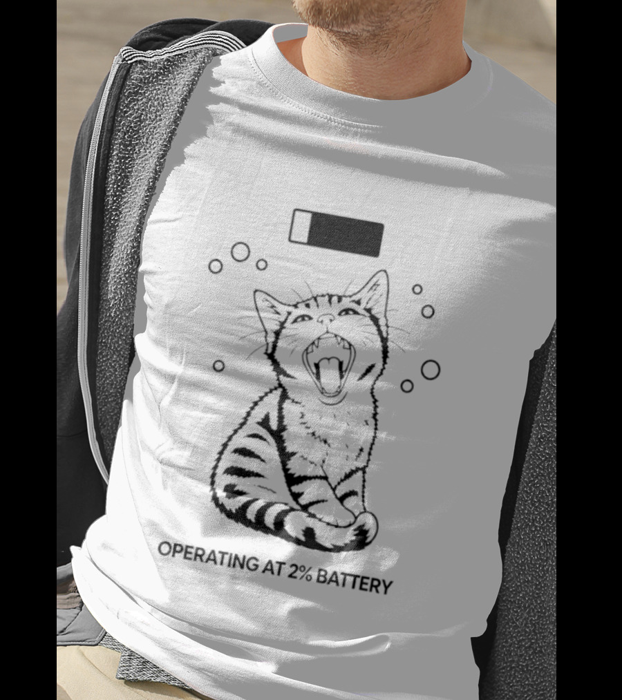 Tired Kitten Yawning Operating At 2% Battery T-Shirt