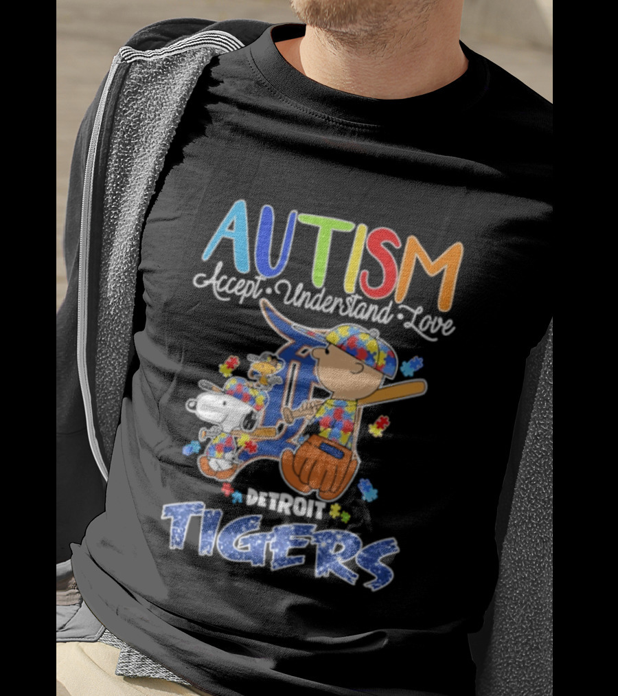 Autism Accept Understand Love Snoopy Charlie Brown Detroit Tigers T-Shirt