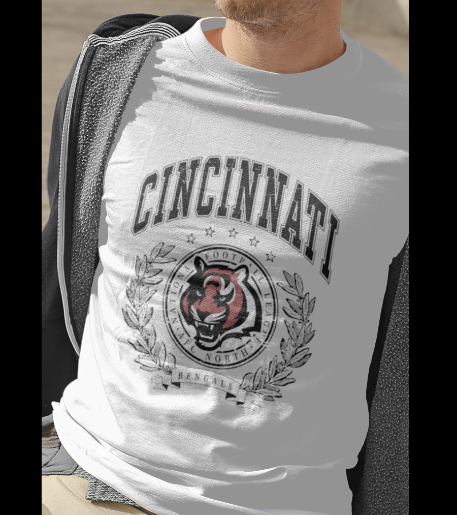 Cincinnati Tigers Football Badge Bengals NFL National Football League AFC North T-Shirt