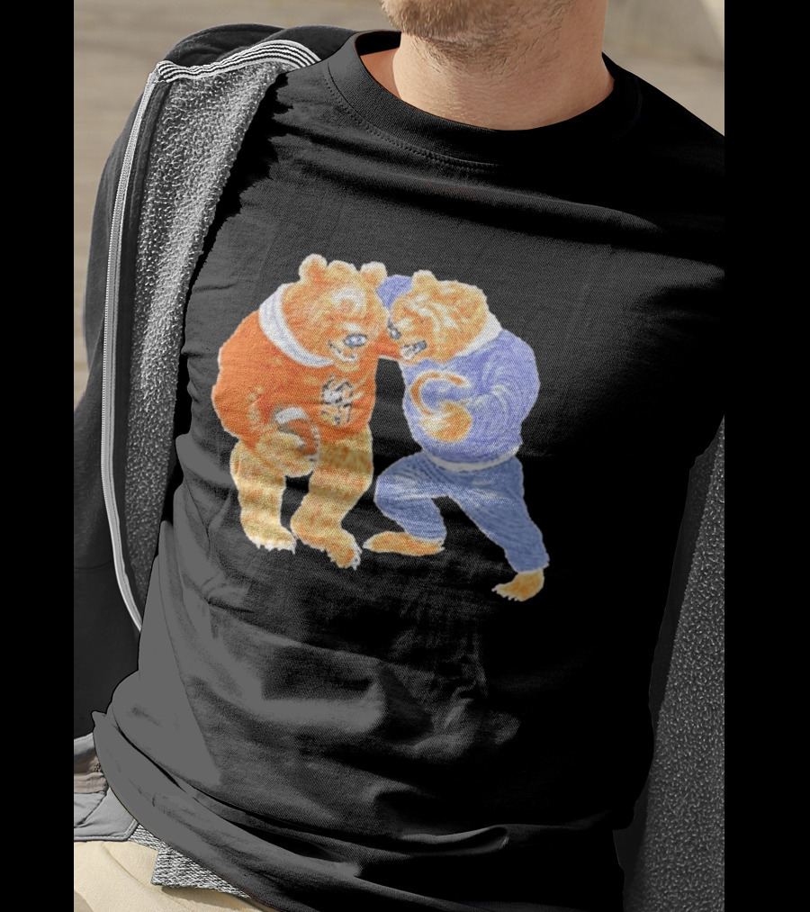 2026 Rome Odunze Bears With Football Fight T-Shirt