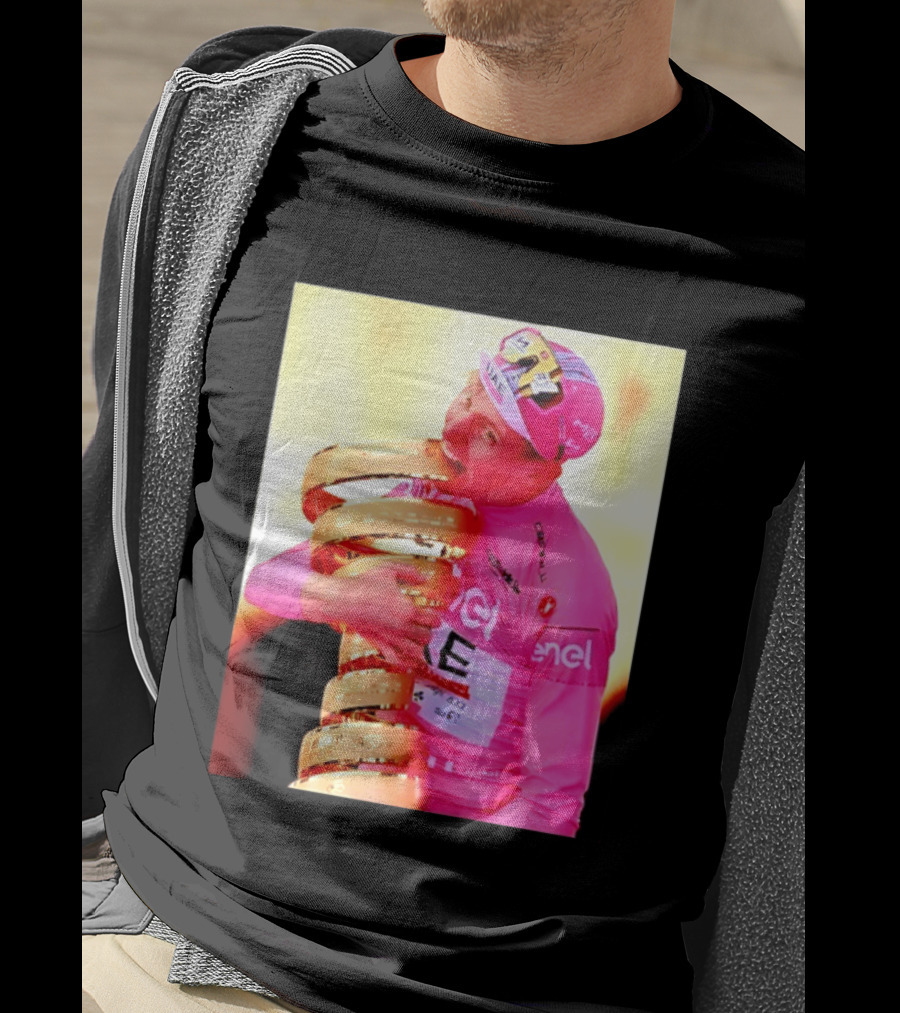Tadej Pogacar 2024 Giro D'Italia Trophy Celebration In Pink Jersey T-Shirt