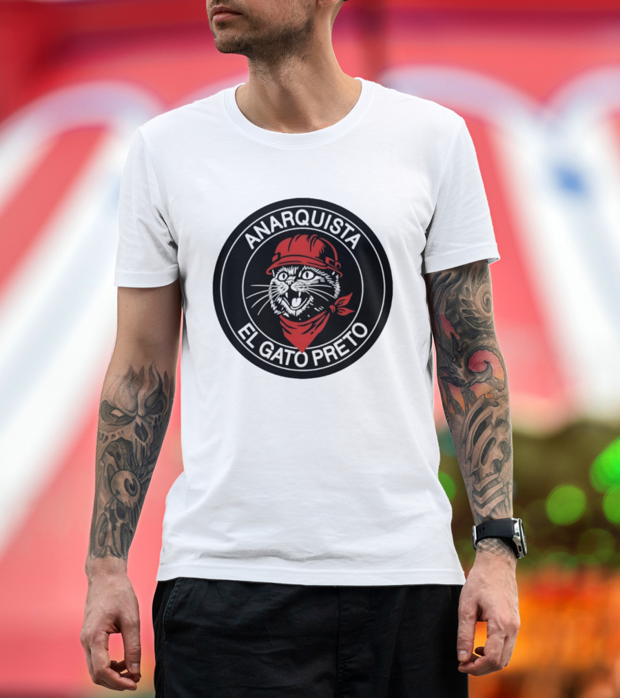 ANARQUISTA EL GATO PRETO Red Bandana Helmet Cat Meme T-Shirt