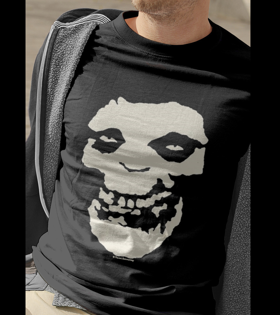 SUGA BTS Crimson Ghost Skull Misfits Collaboration T-Shirt