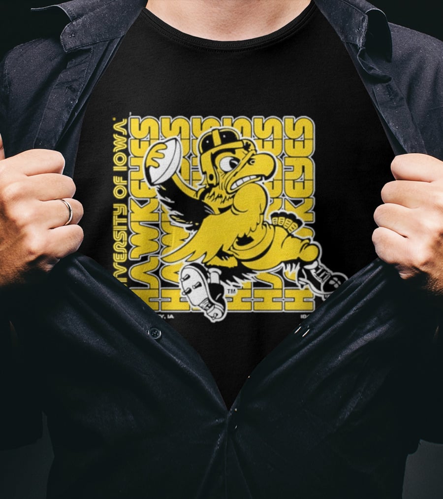 University Of Iowa Hawkeyes Mascot Iowa City Retro 1847 T-Shirt
