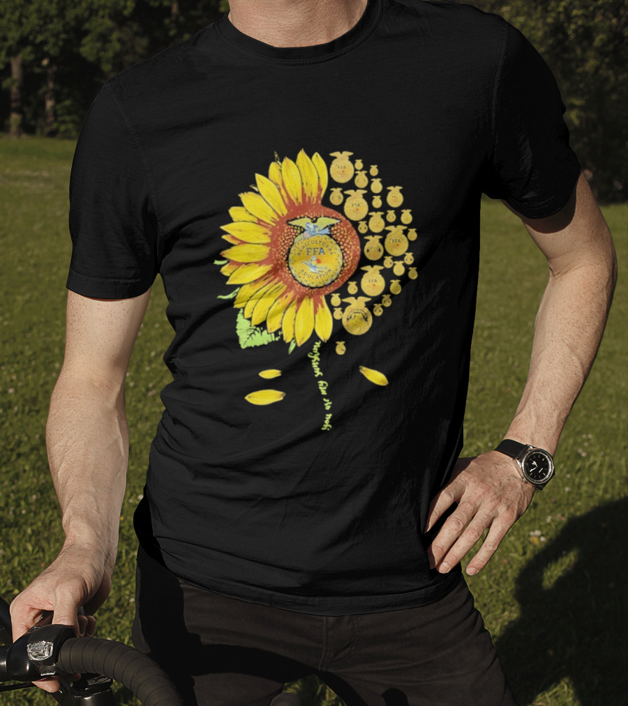 You Are My Sunshine FFA Sunflower Emblem Agricultural Education T-Shirt