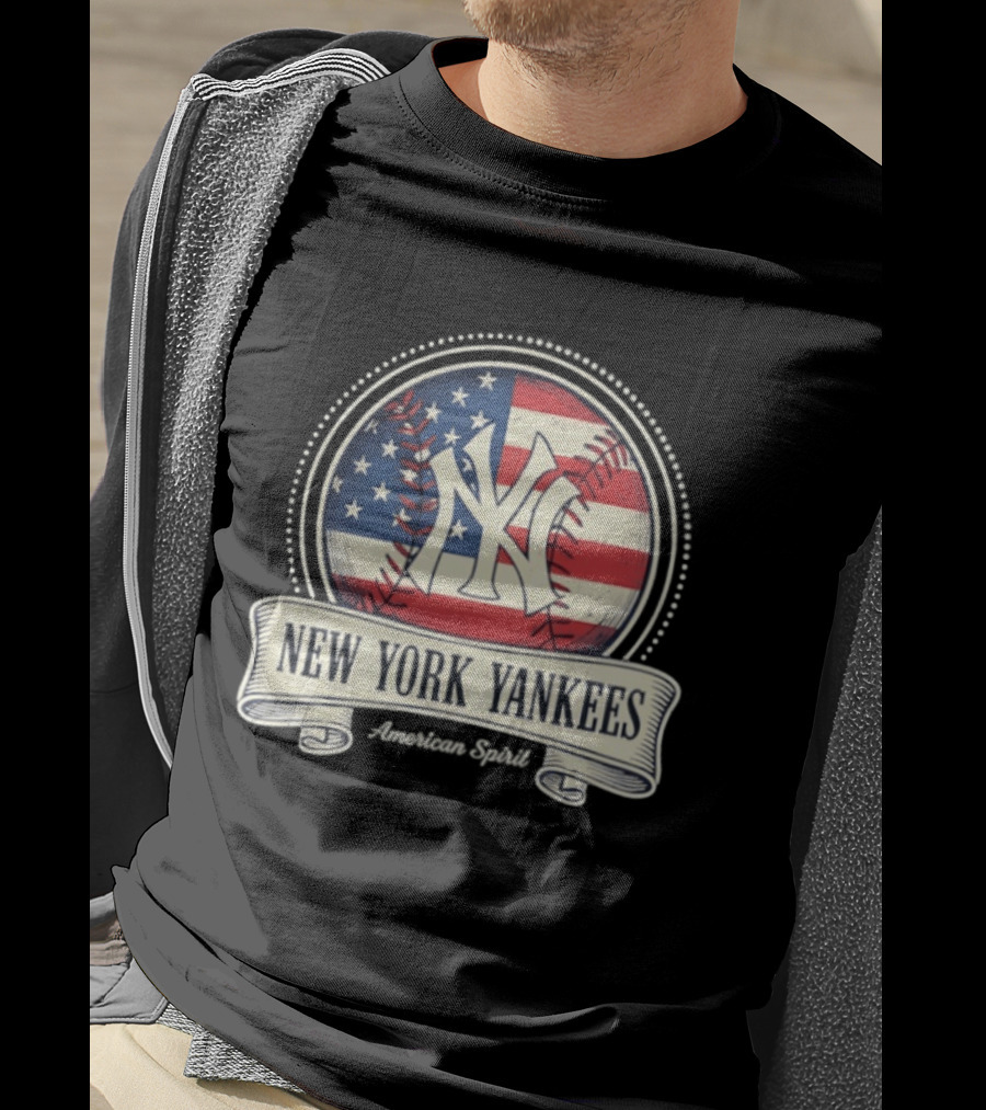 New York Yankees American Flag Baseball Emblem MLB T-Shirt