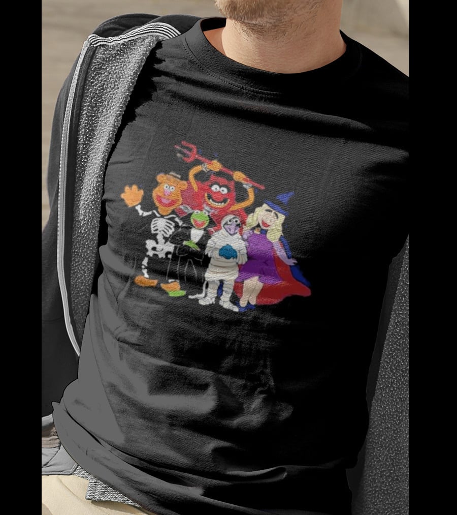 The Muppets Halloween Group Costumes Featuring Classic Characters T-Shirt