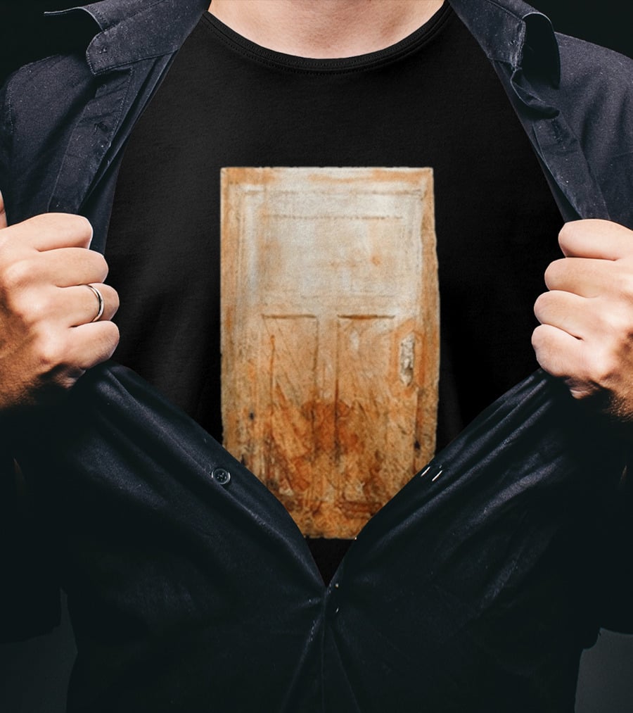 Insidious 5 Cast And Crew Vintage Door T-Shirt