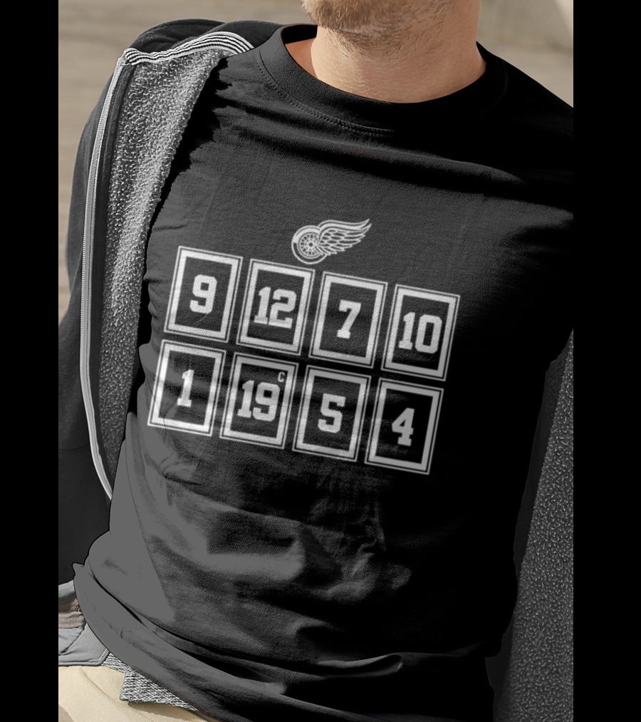 Detroit Red Wings 9 12 7 10 1 19 5 4 Iconic Player Numbers T-Shirt