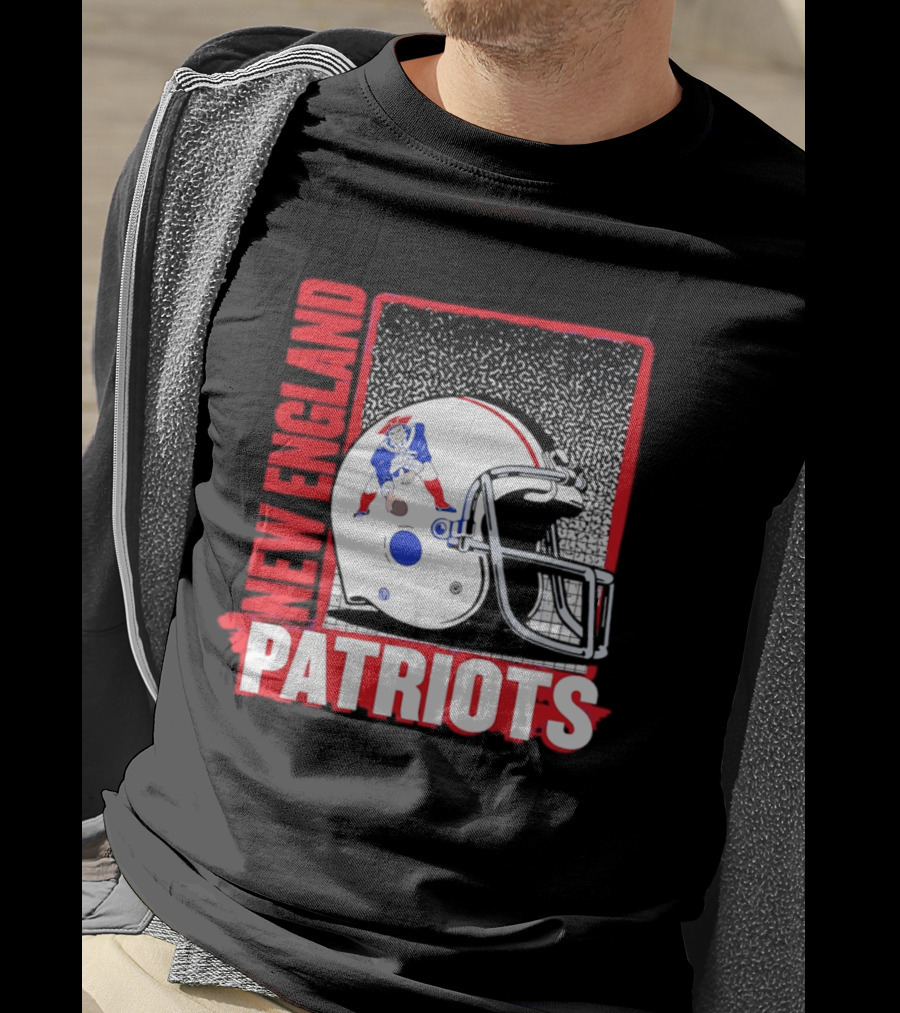 New England Patriots Vintage Helmet 2026 Season T-Shirt
