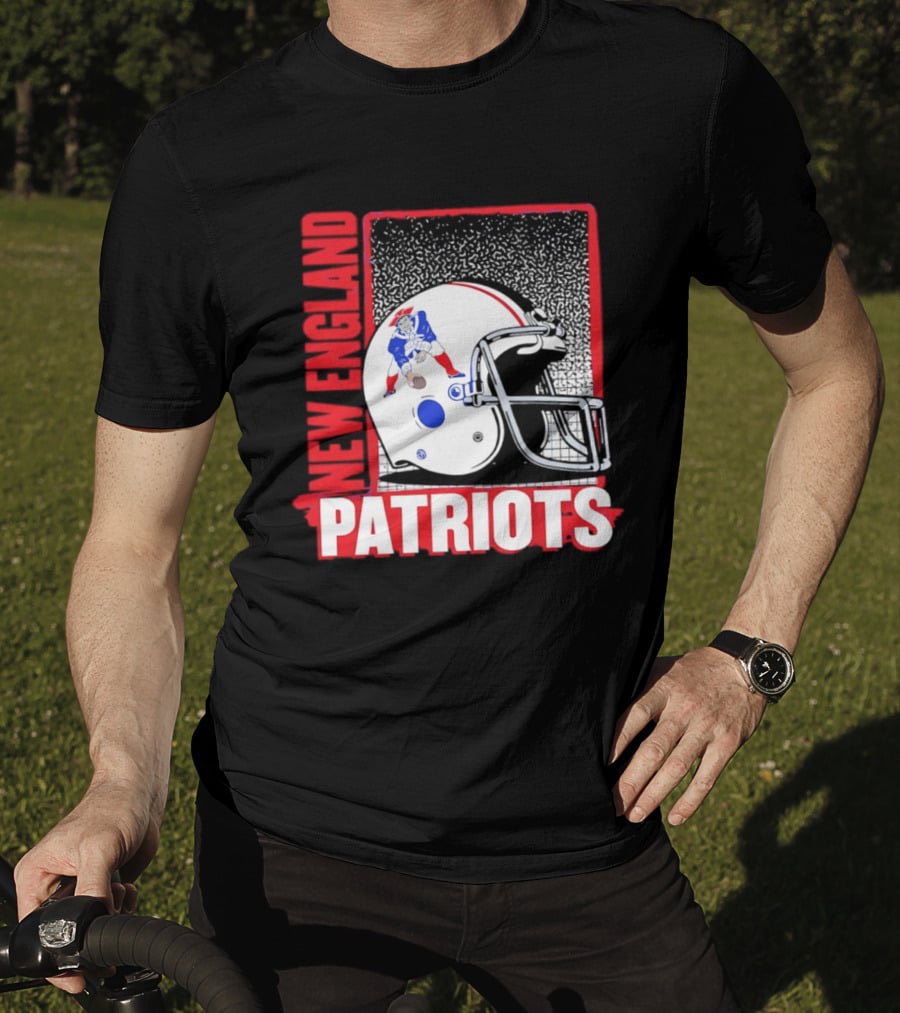 New England Patriots Vintage Helmet 2026 Season T-Shirt
